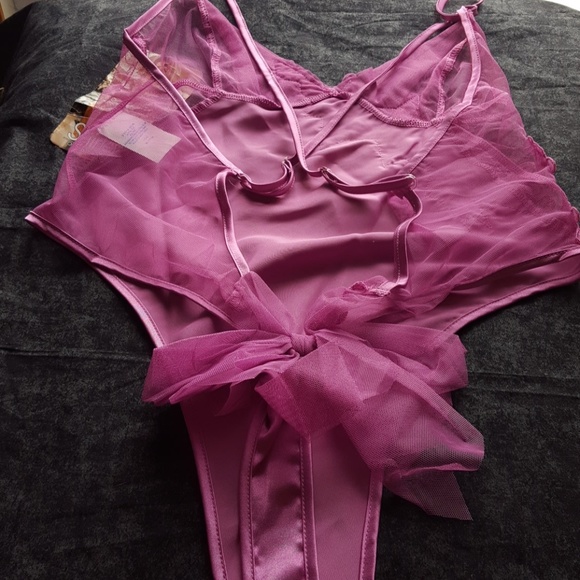 Teddy - Picture 2 of 4